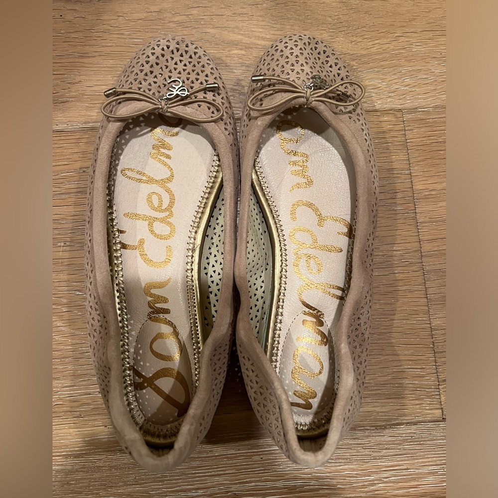 Sam Edelman Felicia perforatedTan Flats